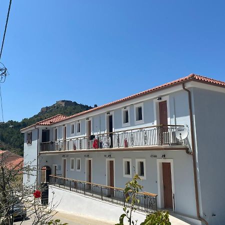 Vassilis Retreat Hotel Asos Bagian luar foto
