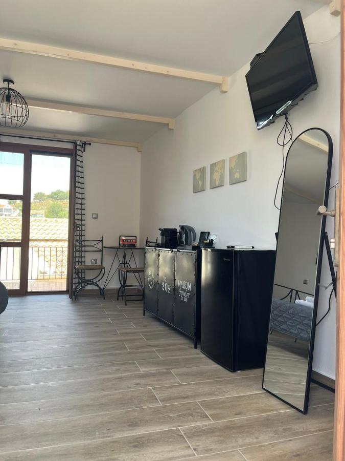 Vassilis Retreat Hotel Asos Bagian luar foto