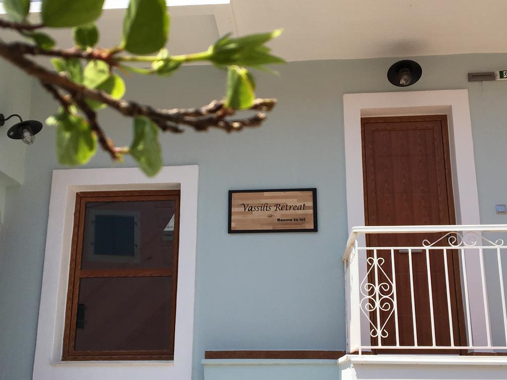 Vassilis Retreat Hotel Asos Bagian luar foto
